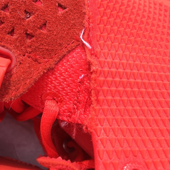 Air Yeezy 2 Red October - Picture 2 of 8